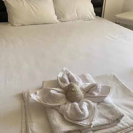 公寓 Penthouse Happy Moments 2 *